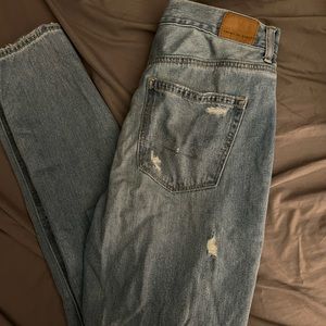 Women’s AE Mom Jeans